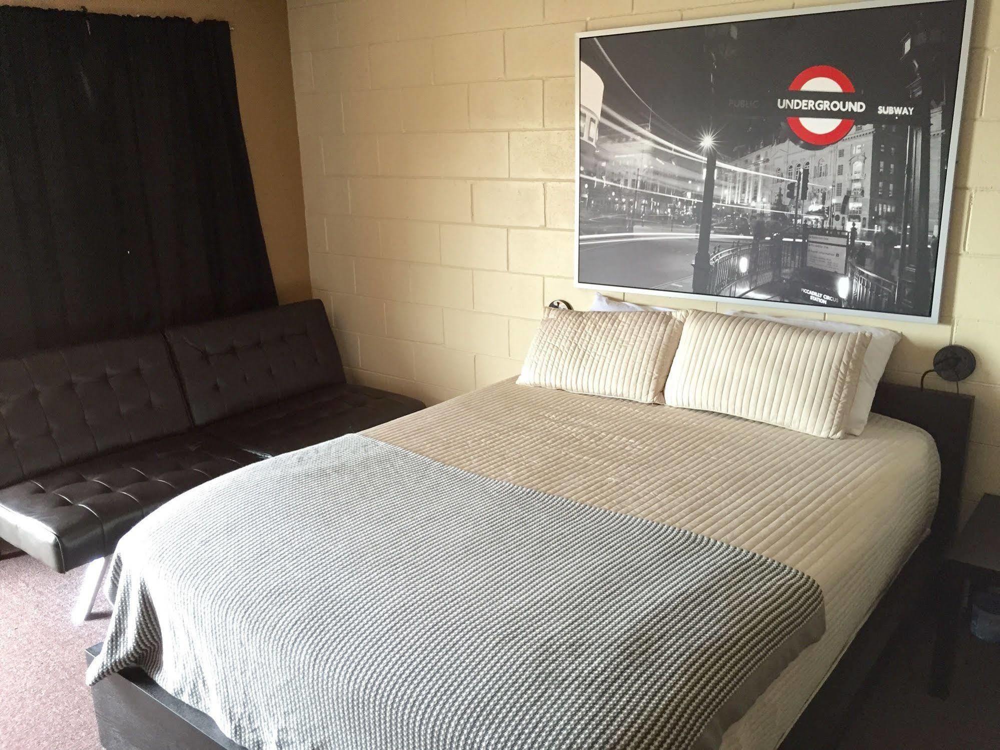 Three Rivers Motel Хомосасса Экстерьер фото